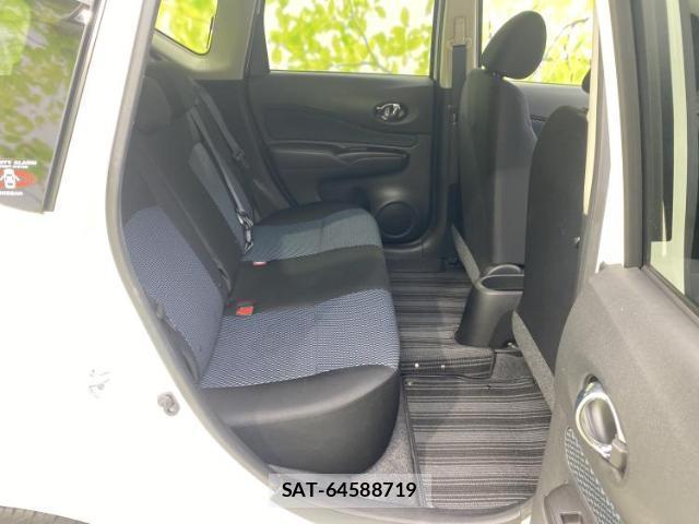 Nissan NOTE 2015-07 8329453-4