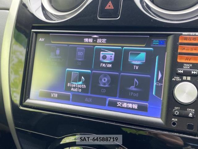 Nissan NOTE 2015-07 8329453-9