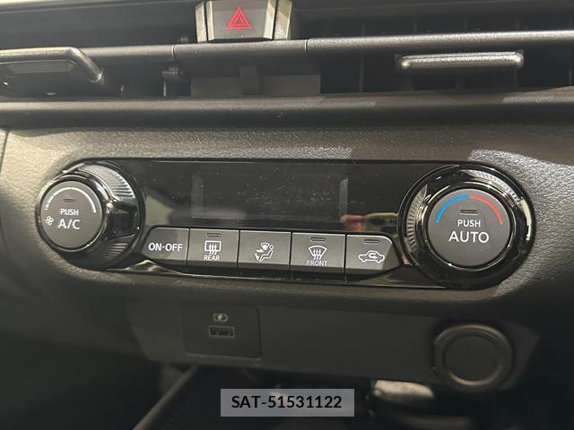 Nissan NOTE 2021-06 8329564-8