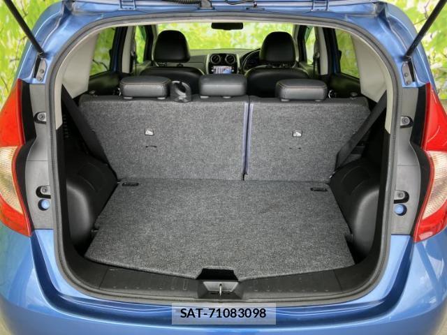 Nissan NOTE 2016-04 8329855-7