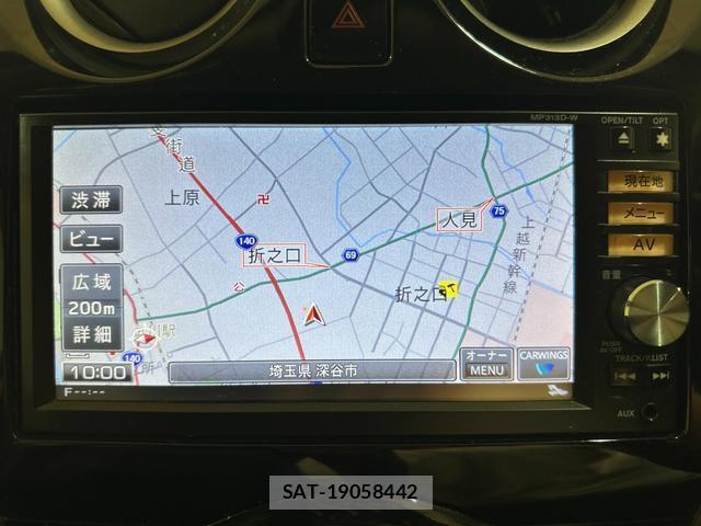 Nissan NOTE 2013-12 8329989-4