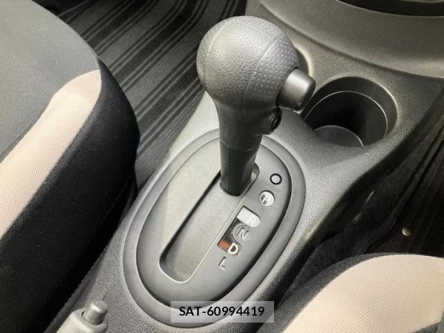 Nissan NOTE 2017-07 8330004-16
