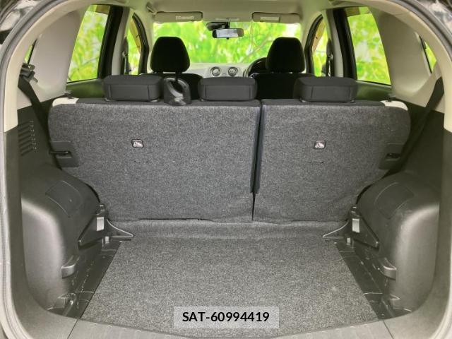 Nissan NOTE 2017-07 8330004-7