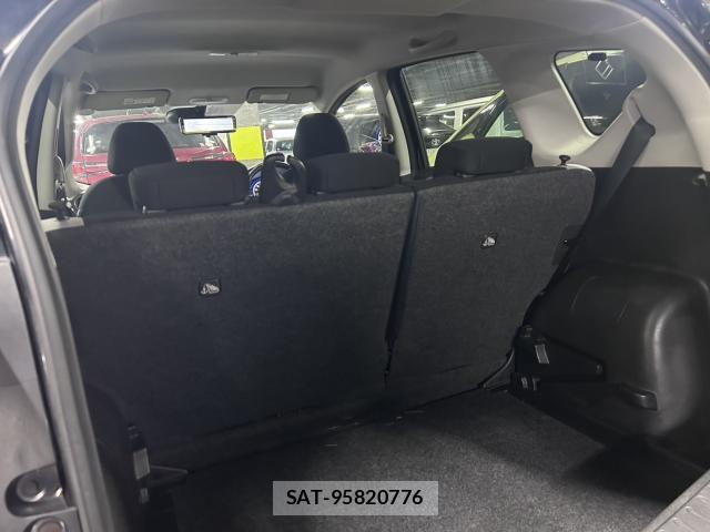 Nissan NOTE 2017-03 8330147-14