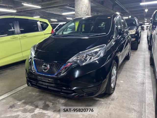 Nissan NOTE 2017-03 8330147-7