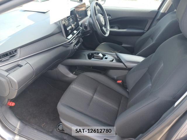 Nissan NOTE 2021-07 8330378-15