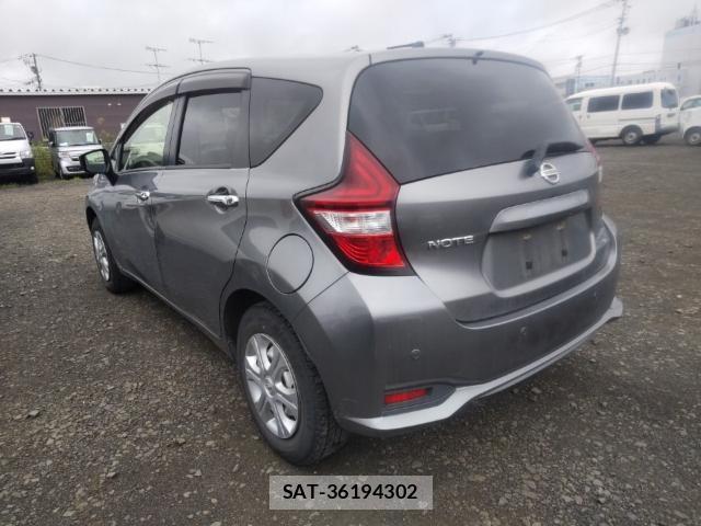 Nissan NOTE 2019-07 8330385-5
