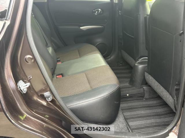 Nissan NOTE 2015-10 8330396-4
