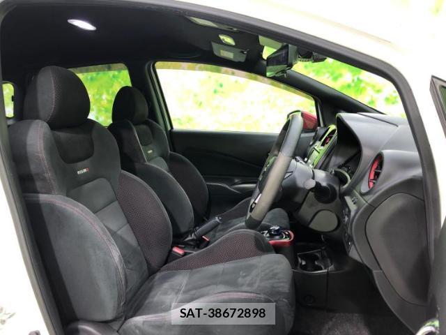 Nissan NOTE 2020-07 8330410-3