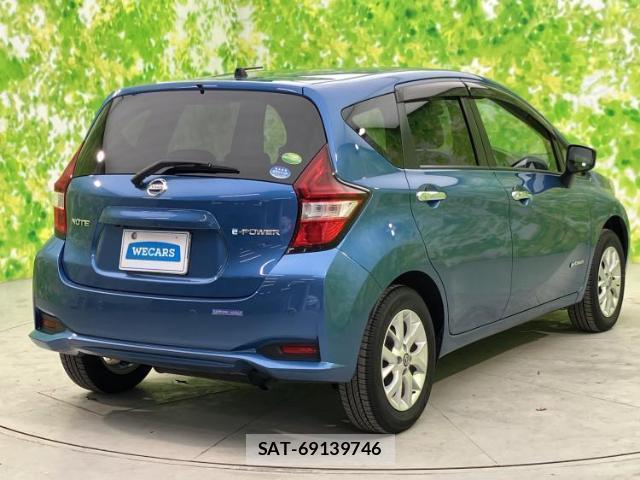 Nissan NOTE 2019-06 8330581-2