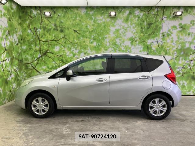 Nissan NOTE 2014-02 8330614-1