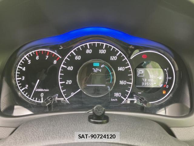 Nissan NOTE 2014-02 8330614-13