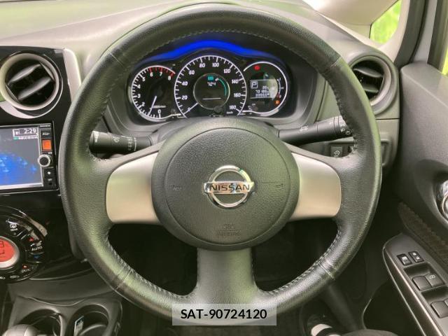 Nissan NOTE 2014-02 8330614-14