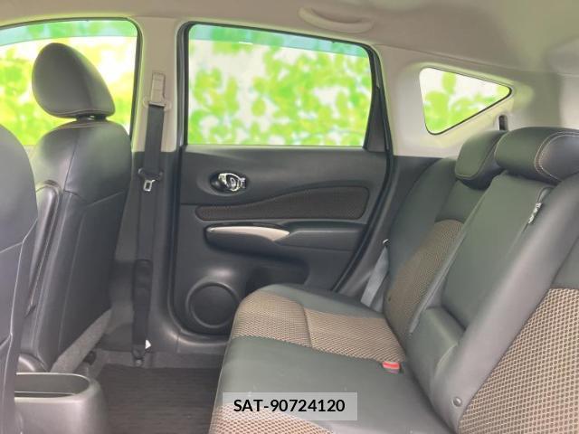 Nissan NOTE 2014-02 8330614-6