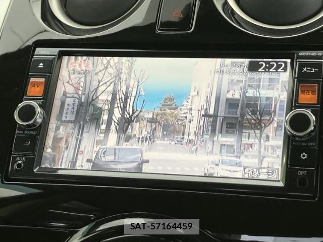 Nissan NOTE 2015-06 8330629-12