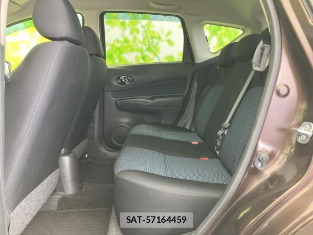 Nissan NOTE 2015-06 8330629-6