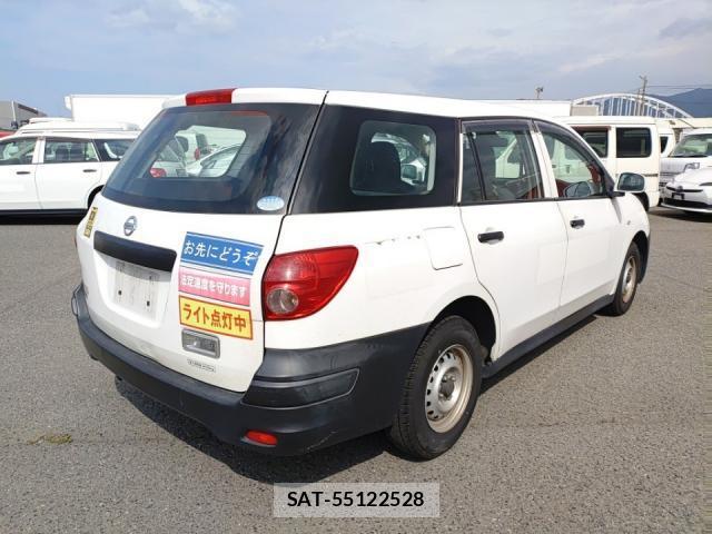 Nissan NV150 AD 2017-04 8328322-2