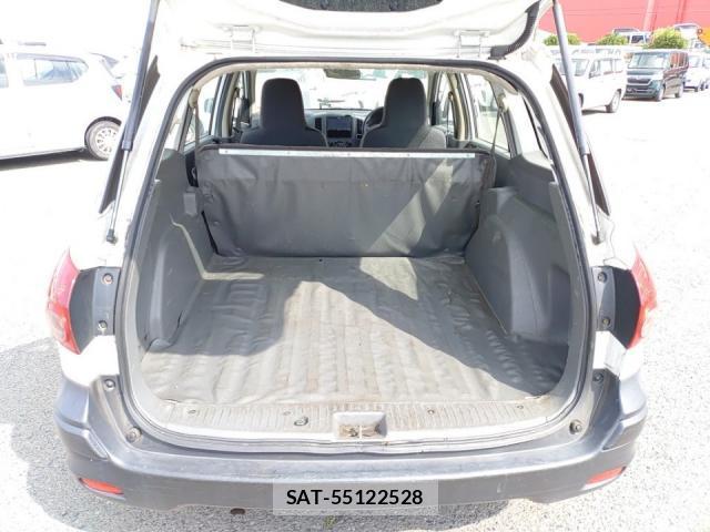 Nissan NV150 AD 2017-04 8328322-5