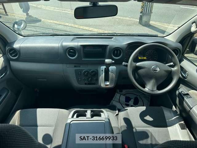 Nissan NV350 Caravan 2012-12 8328742-2