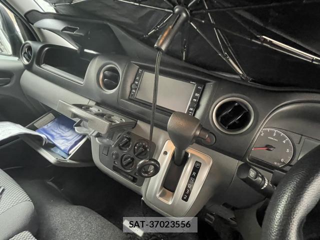 Nissan NV350 Caravan 2019-03 8329777-5