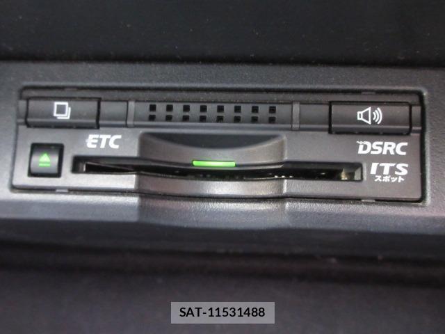 Lexus NX 2015-10 8328061-11