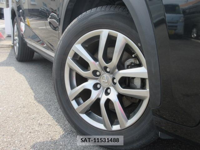 Lexus NX 2015-10 8328061-9
