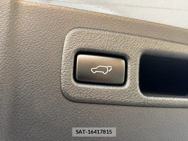 Lexus NX 2015-10 8328923-19