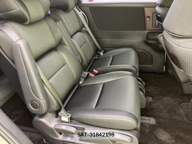 Honda ODYSSEY 2021-05 8328857-5
