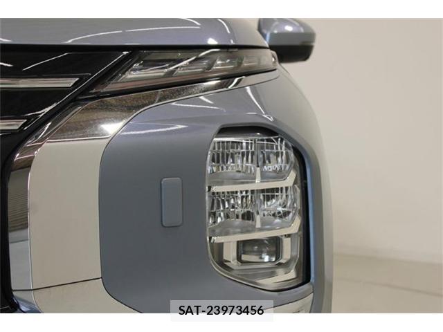 Mitsubishi OUTLANDER PHEV 2025-07 8327940-13