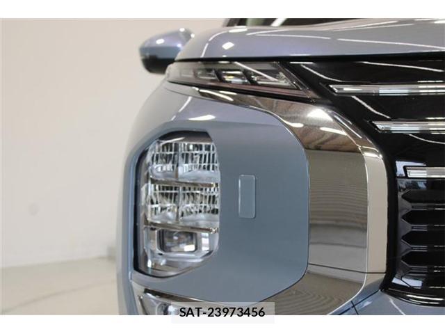 Mitsubishi OUTLANDER PHEV 2025-07 8327940-15