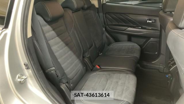 Mitsubishi OUTLANDER PHEV 2019-11 8329292-6