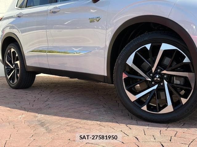 Mitsubishi OUTLANDER PHEV 2022-02 8329352-9