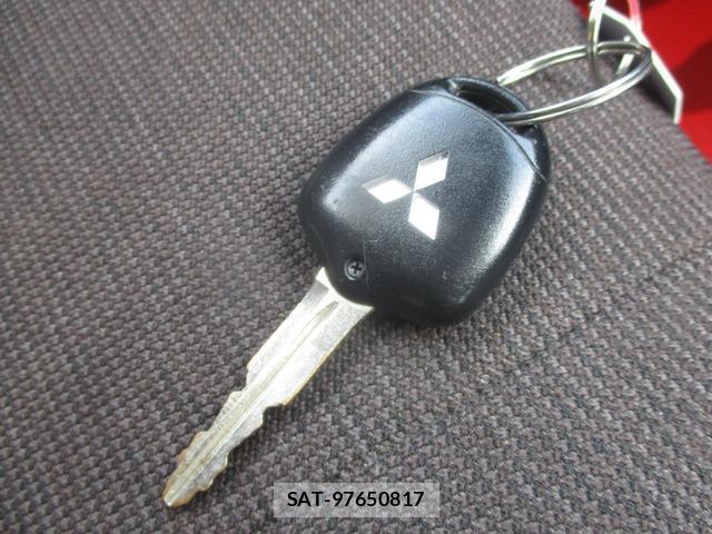 Mitsubishi PAJERO MINI 2009-01 8330244-11