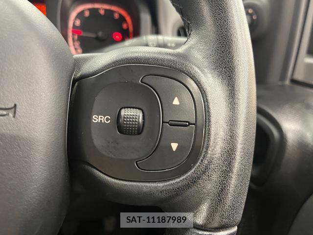 Fiat PANDA 2022-02 8329905-10