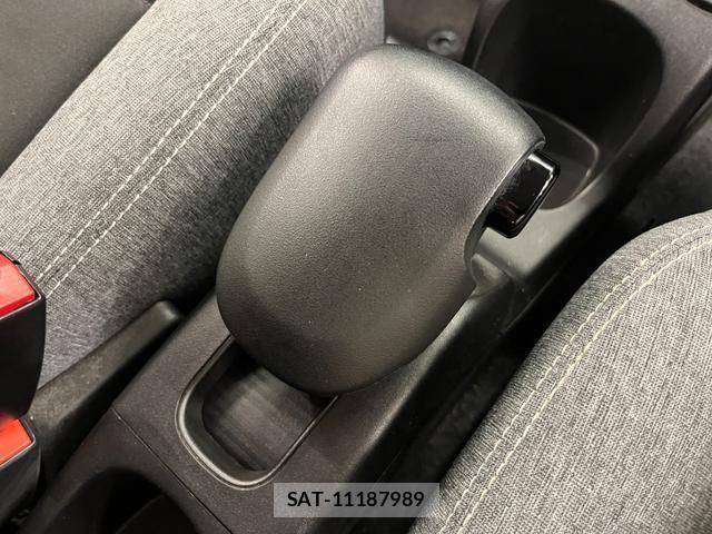 Fiat PANDA 2022-02 8329905-13