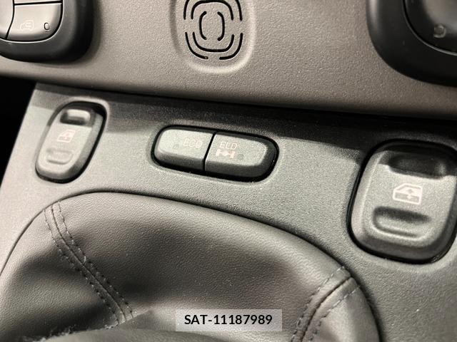 Fiat PANDA 2022-02 8329905-14