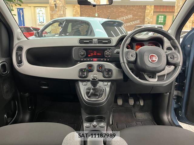 Fiat PANDA 2022-02 8329905-2