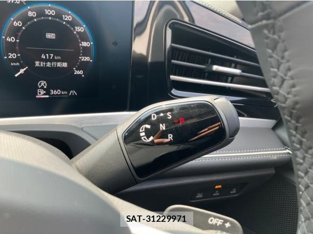 VolksWagen PASSAT 2025-03 8327836-12