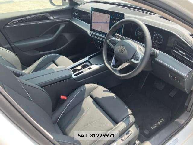 VolksWagen PASSAT 2025-03 8327836-2