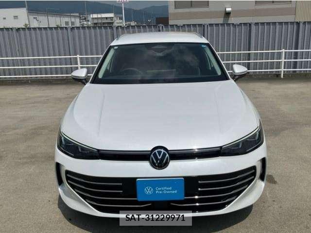 VolksWagen PASSAT 2025-03 8327836-9