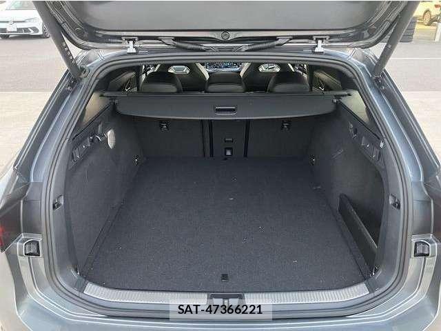 VolksWagen PASSAT 2025-01 8330120-16