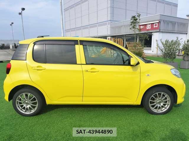 Toyota PASSO 2016-06 8329139-17