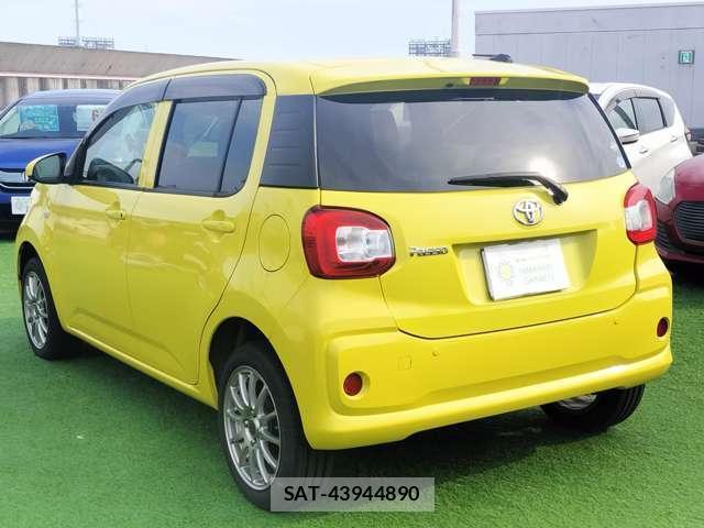 Toyota PASSO 2016-06 8329139-3