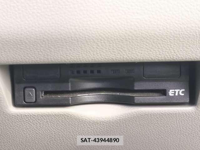Toyota PASSO 2016-06 8329139-7