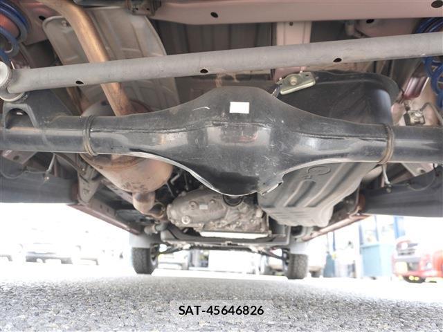 Toyota PIXIS VAN 2023-03 8329227-19