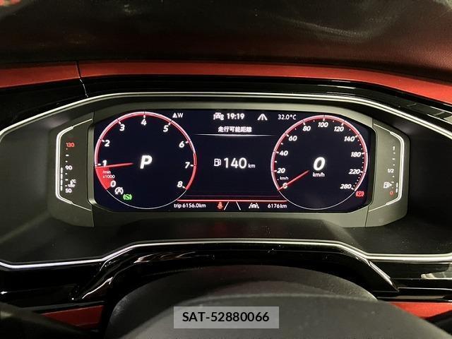 VolksWagen POLO 2024-12 8330119-12