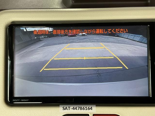 Toyota PORTE 2018-04 8329211-13