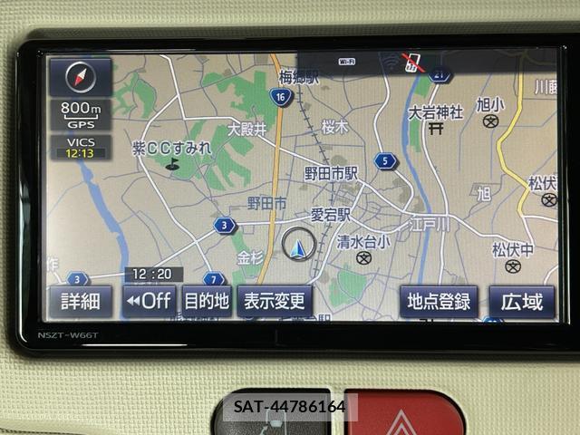 Toyota PORTE 2018-04 8329211-14