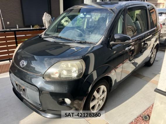 Toyota PORTE 2013-01 8282144-0
