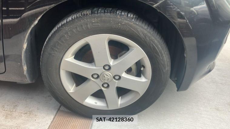 Toyota PORTE 2013-01 8282144-8
